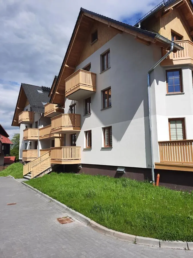 Krysztal A10, Garaz Apartment Karpacz